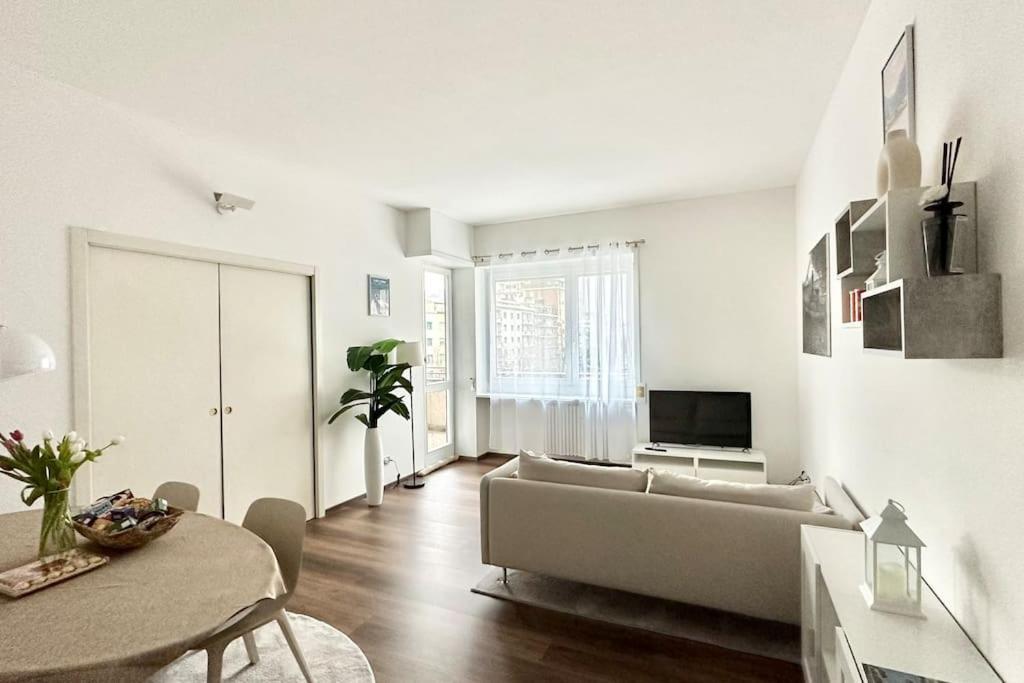 Luxury Apartment With View 科莫 外观 照片